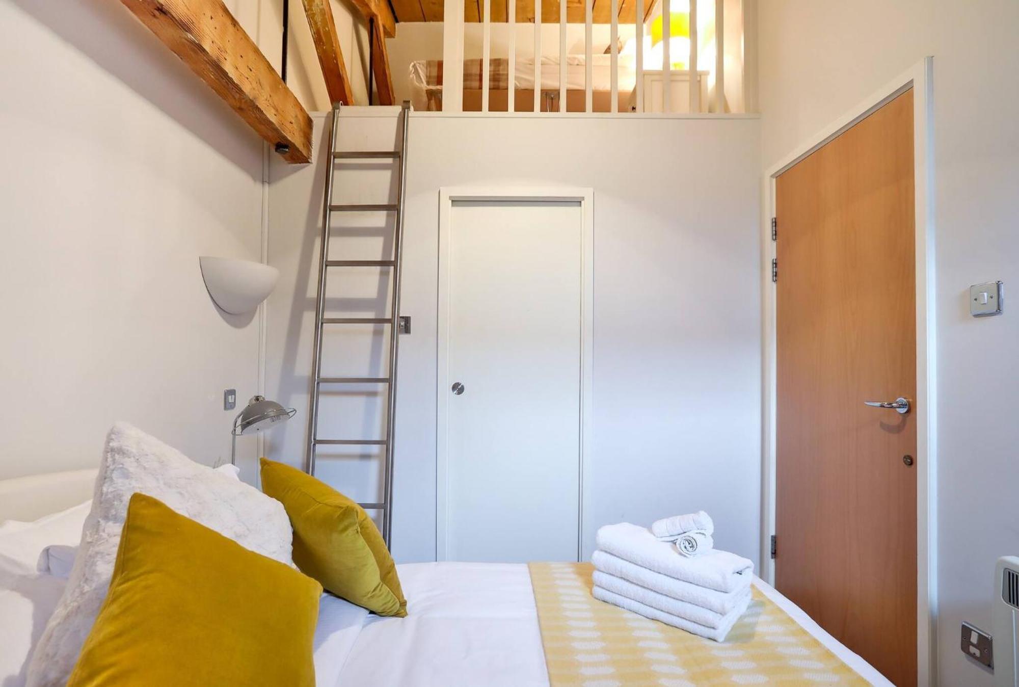 Wild Roses Serviced Apartments - Excel Warehouse 1 London Eksteriør bilde