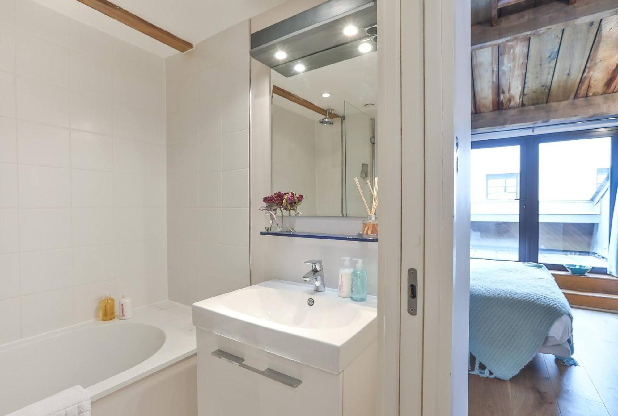 Wild Roses Serviced Apartments - Excel Warehouse 1 London Eksteriør bilde