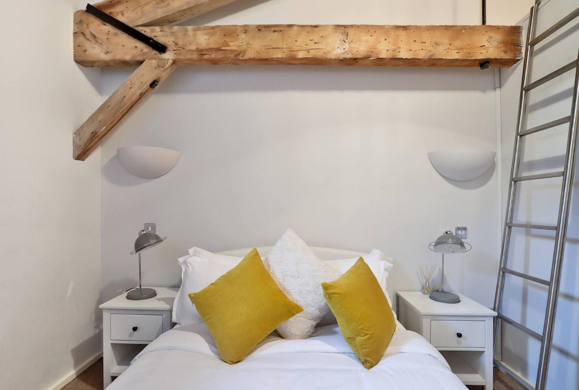 Wild Roses Serviced Apartments - Excel Warehouse 1 London Eksteriør bilde